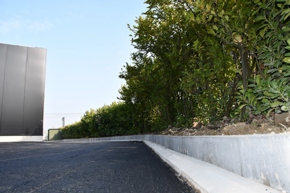 Betonnen Keerwanden, parking, boordstenen, CBS Beton, Wielsbeke 1