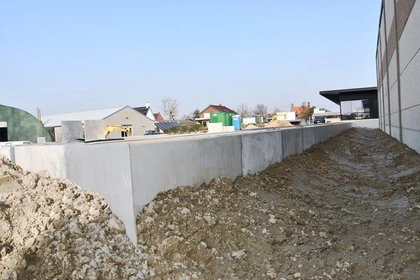 Betonnen Keerwanden, parking, boordstenen, CBS Beton, Wielsbeke 6