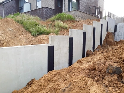  CLF10GS KEERWANDEN, tuinaanleg, betonnen keerwanden, architecten, CBS Beton, infra, Prefab betonnen wanden 1