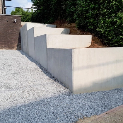  CLF10GS KEERWANDEN, tuinaanleg, betonnen keerwanden, architecten, CBS Beton, infra, Prefab betonnen wanden 5