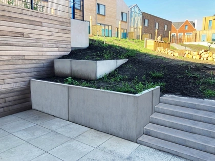 CBS Beton L wanden hoek traptreden tegels Utrecht Nederland