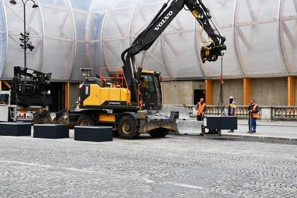 CBS Beton, Veiligheidsblokken, Perimeter beveiliging Wielsbeke, anti-terreur blokken, Wielsbeke Parijs 3