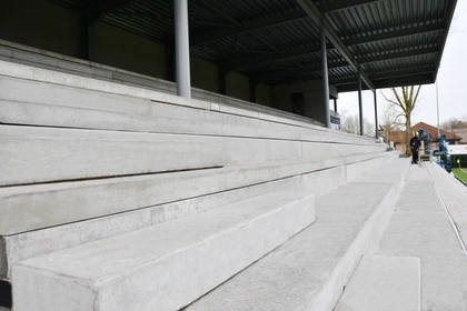 CBS Beton, tribune, prefab beton elementen, grondwerk, architecten 1