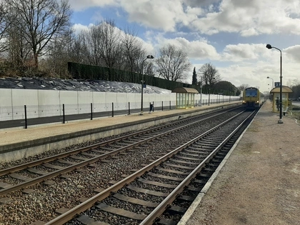Keerwanden, station, Moortsele, Betonnen keerwanden, CLF10GS, CBS Beton