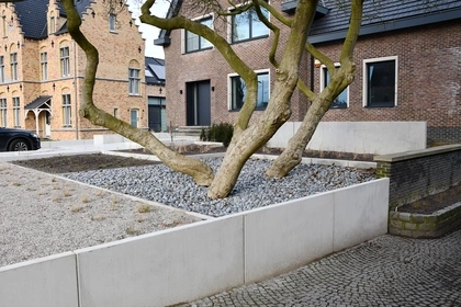 Oprit, voortuin, keerwanden, betonnen keerwanden, CBS Beton, betonplaten 10