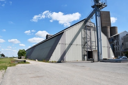#cbsbeton #keerwanden #landbouw #graan T #opslag #Graan #bieten #aardappelen #betonwanden