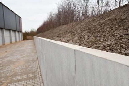 Keerwanden , prefab wanden, betonnen wanden, CLF10GS, CBS Beton, Wielsbeke 3