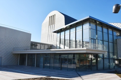 Keerwanden, op maat gemaakt, Cbs Beton, Theater, Rolstoelgebruikers, Architecten, MursDeSoutènement, Architectes, Entrepreneurs 