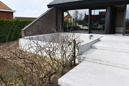 Keerwanden, Traptreden tuin, CLF10GS, CBS BETON, afbakening, betonwanden, murs de soutènement