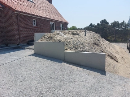 Keerwanden, betonnen wanden, CBS Beton, grondwerken, vissershuis, De Panne