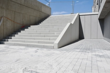 #trappen #schuinewanden #infrastructure #architecture #keerwanden #bouwheren #grondwerk #beton #cbsbeton #wielsbeke #abdij