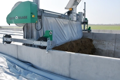 automatische afdeksysteem van Easy Silage