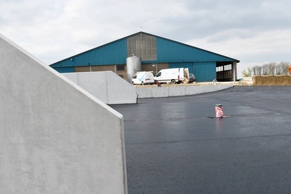 Sleufsilowanden, Silo Couloir, Murs de Soutènement, L-Steine, CSS Beton, Landbouw, Sleufsilo