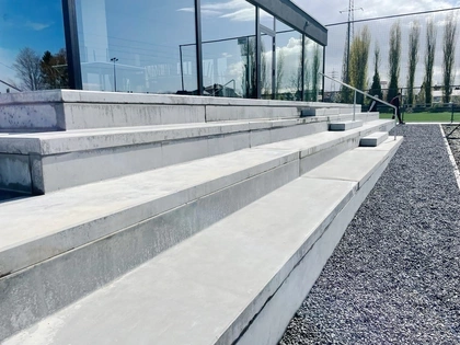 Traptreden, tribune, CBS beton, betonelementen, voetbaltribune