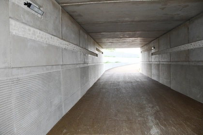 Voetgangerstunnel, structuurwanden, murs de soutènement, CBS Beton, keerwanden, beton 2