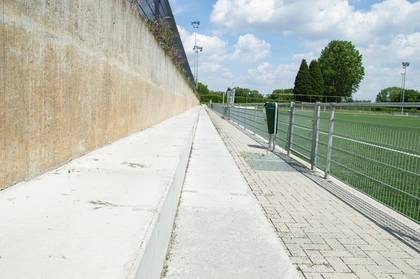 ZITBANKEN & TRIBUNES, Betonnen zitbanken, CBS Beton, traptreden 5