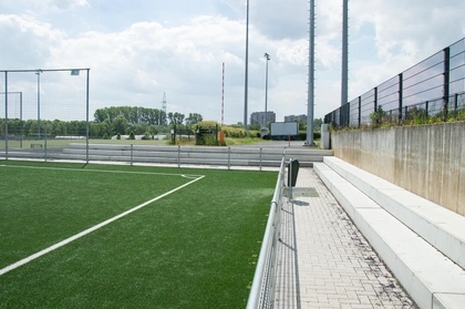 ZITBANKEN & TRIBUNES, Betonnen zitbanken, CBS Beton, traptreden 6