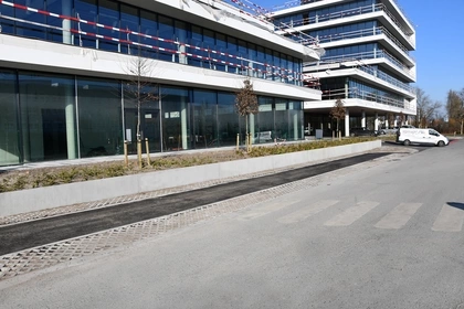 keerwanden, kantoren, Parking, prefab betonwanden, infrastructuur, CBS Beton, Achitectuur 4