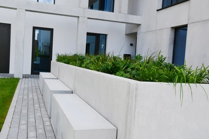 Zitbanken, plantenbakken, Cbs beton, beton