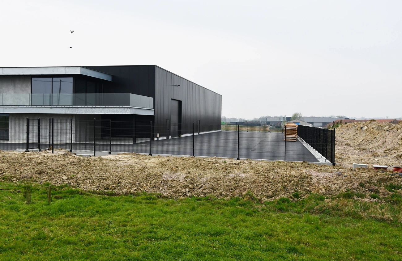 Keerwanden, omheining Boeschepe, CBS Beton