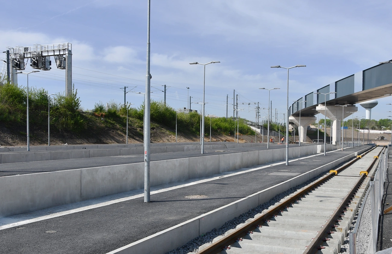 Perronboorden, CBS Beton