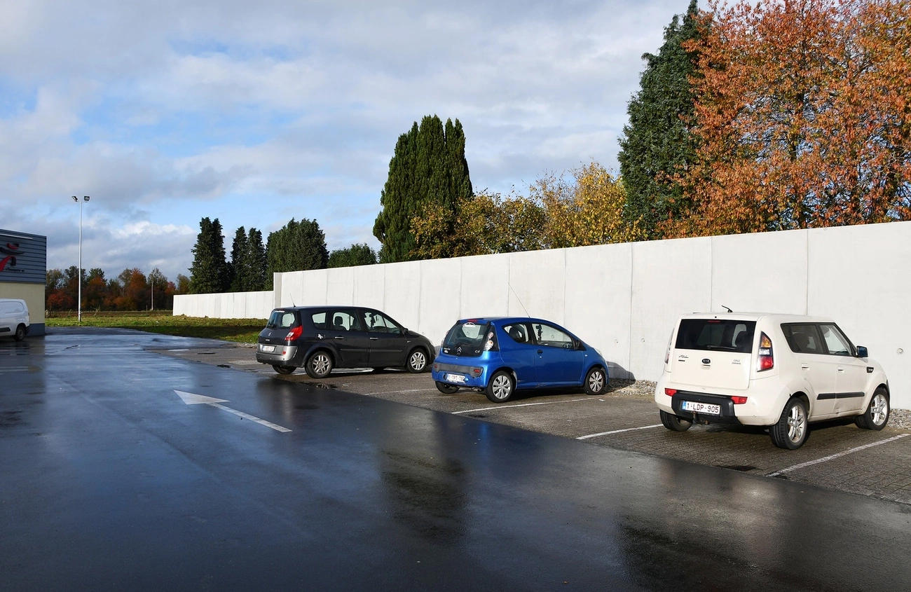 Keerwanden, betonnen wanden, CBS Beton, grondwerken, parking