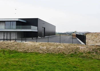 Keerwanden, omheining Boeschepe, CBS Beton