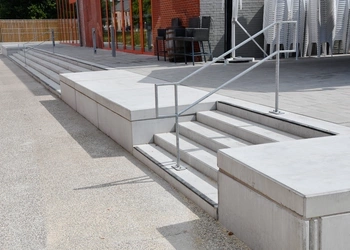 Traptreden, Pelt, CBS Beton, betonnen traptreden, keerwanden Traptreden, Pelt, CBS Beton, betonnen traptreden, keerwanden
