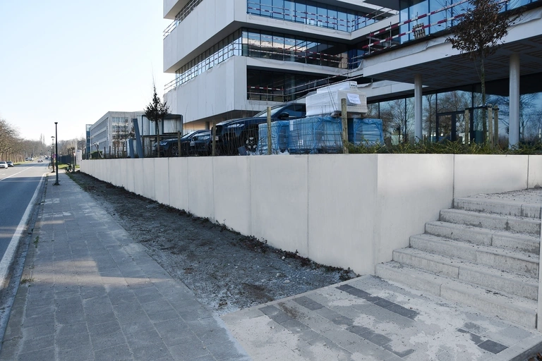 Kopmuren, beton, Wielsbeke, CBS Beton, prefab elementen, kantoren, parking